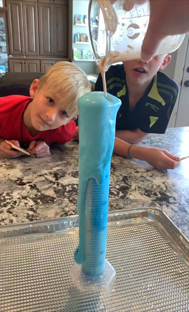 is the elephant toothpaste experiment safe to touch